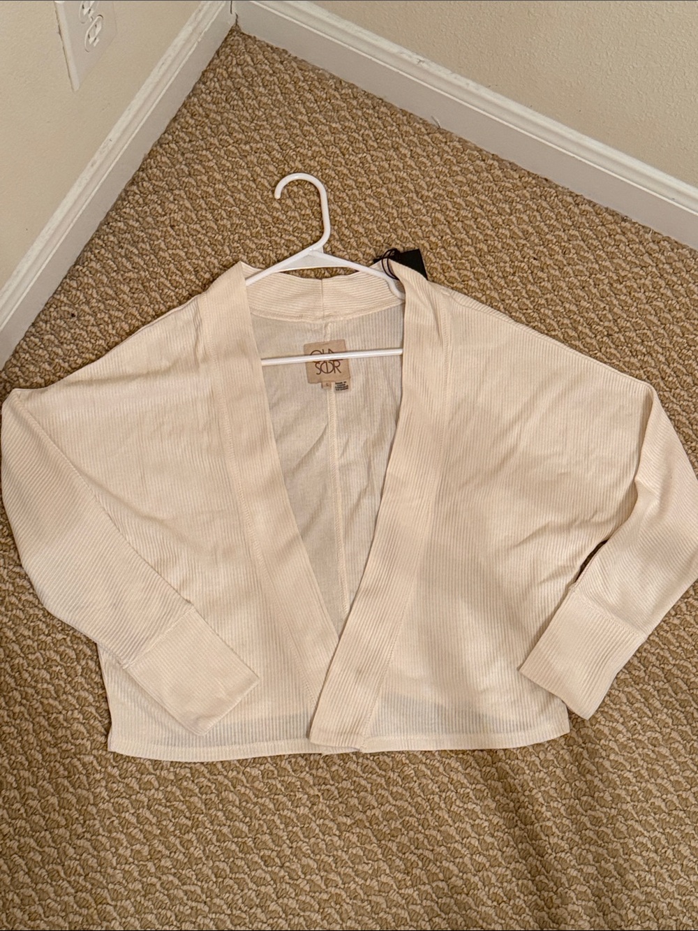 Chaser Open cardigan . Cream. Small. NEW w tags